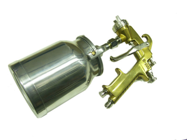 Pneumatikus alsótartályos festékszóró pisztoly